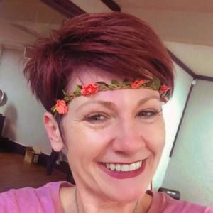 Meet your Posher, Lorinda